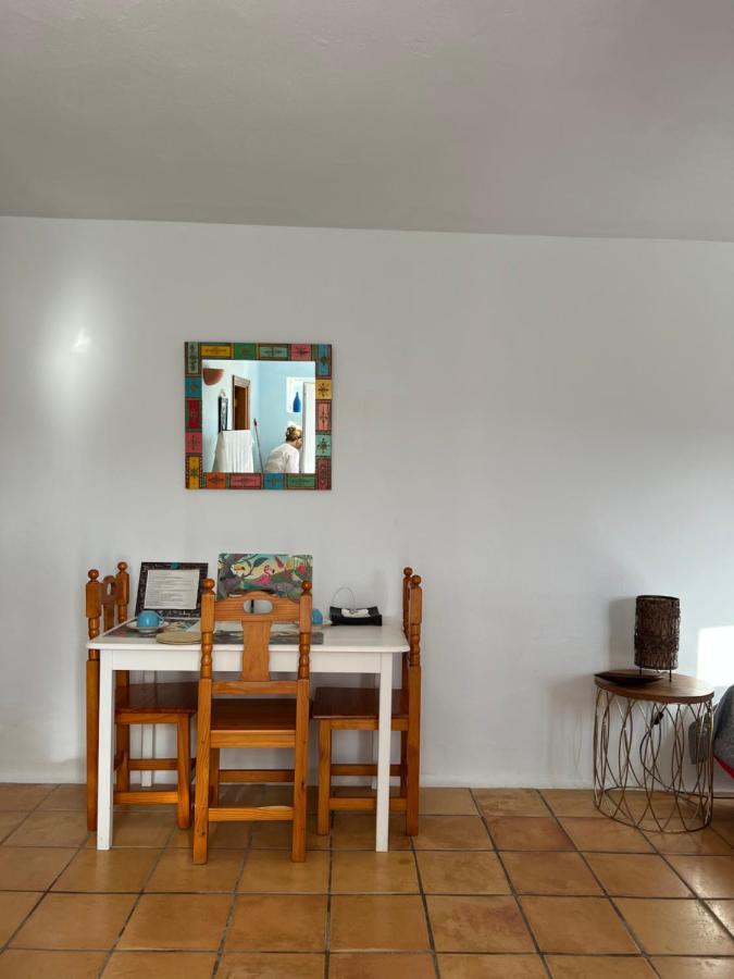 Centro Ave Fenix Villa Femes Ngoại thất bức ảnh